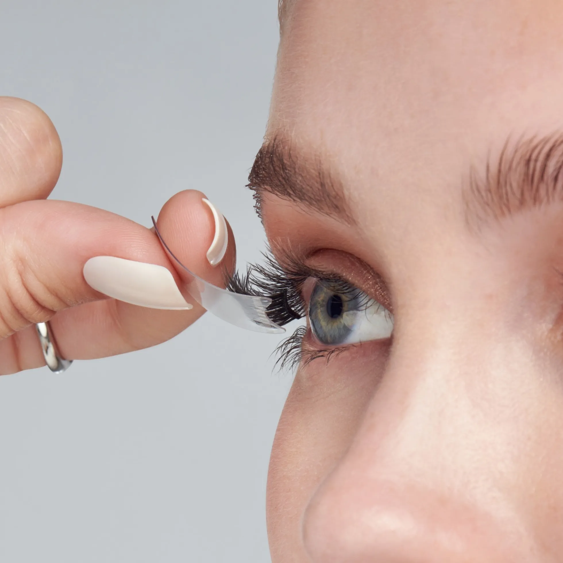 Demi Wispy | 1 Pair of Half Lash & 2 Clusters